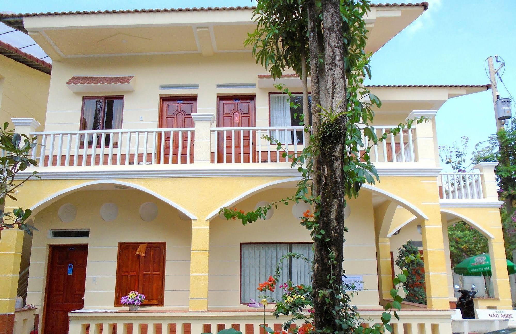 Oyo 614 Phu Quy Resort Bagian luar foto
