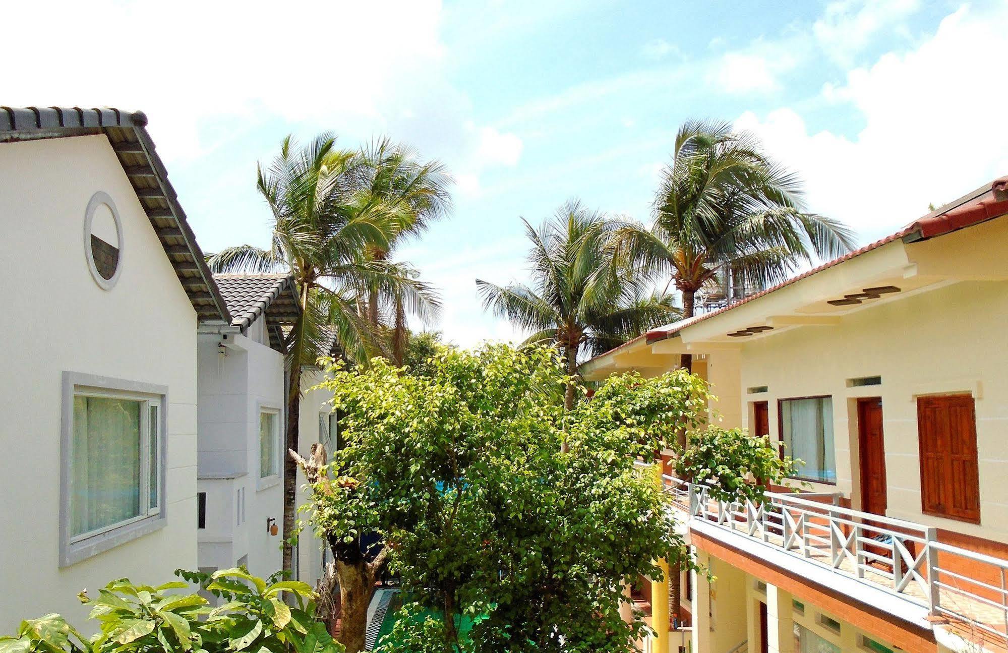 Oyo 614 Phu Quy Resort Bagian luar foto